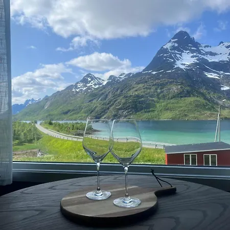 Cozy House With Amazing View Lofoten And Vesteralen