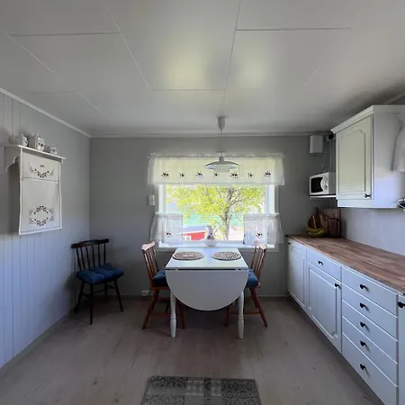 Cozy House With Amazing View Lofoten And Vesteralen Semesterbostad