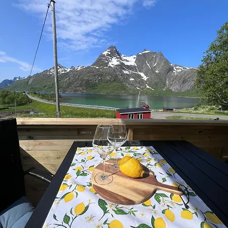 Semesterbostad Cozy House With Amazing View Lofoten And Vesteralen Brubrekka