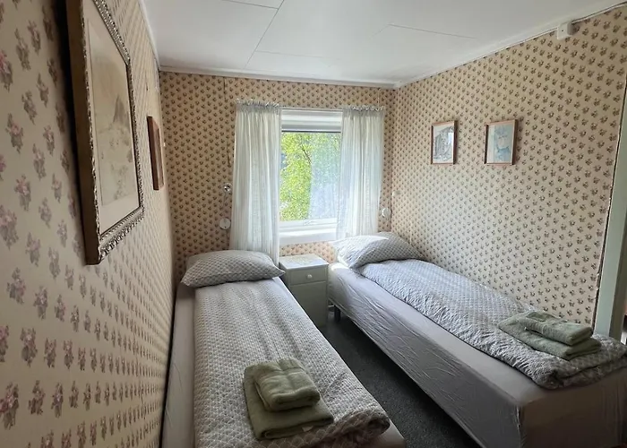 Cozy House With Amazing View Lofoten And Vesteralen בית נופש