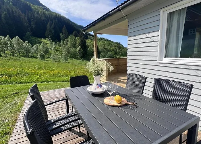 Cozy House With Amazing View Lofoten And Vesteralen *